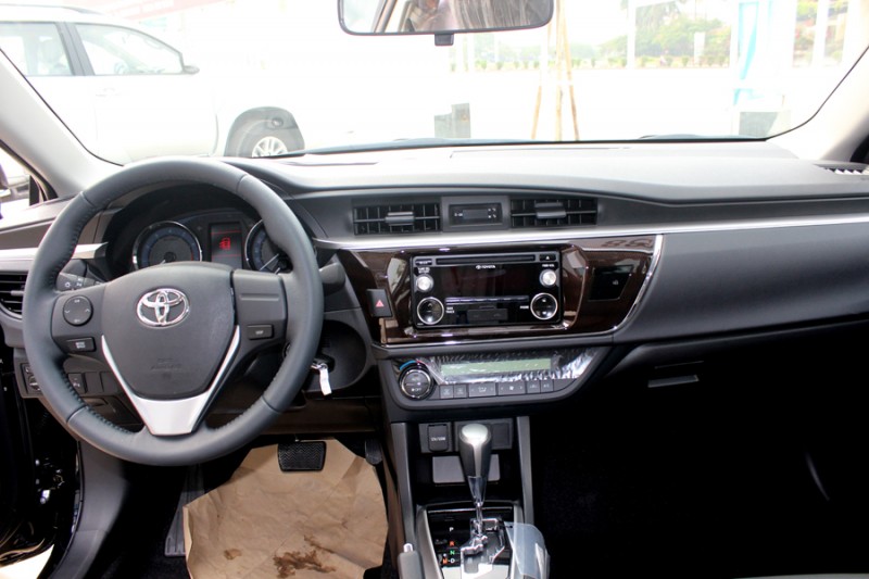Ảnh Cho Thuê Xe Tháng Toyota Altis 3